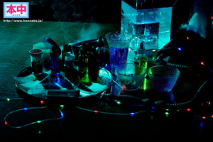 七瀬アリスの体内に10種類の媚薬を注入！どんどん下品にキマりまくる7変化 濃縮媚薬マン汁だらだらで相手のチ●ポもキマって止まらない中出しと射精30発