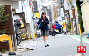 女子校生