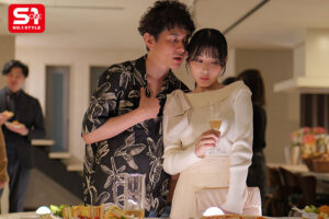 【SNOS-00392】同窓会から始まった裏切りNTR 最低クズ元彼の絶倫ピストンに10年ぶりに滅茶苦茶狂わされ人生で一番乱れ堕ちた最低な私。 金松季歩
